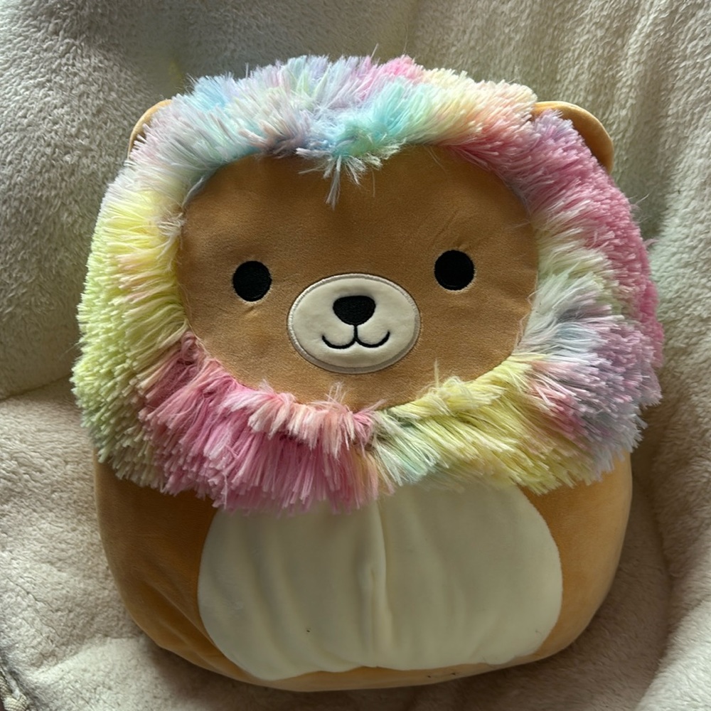 Leonard the squishmallow